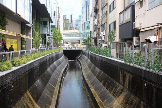 The newly developed Shibuya Stream complex
